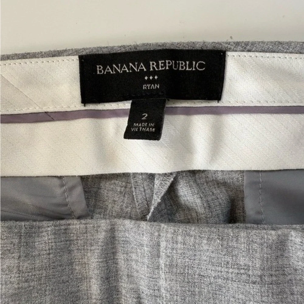 Banana Republic Ryan Light Grey Novelty Slim Straight Dress Pants‎ 2